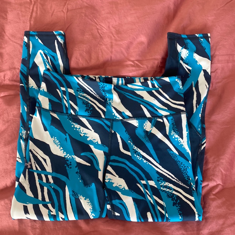 Under armour women’s medium leggings